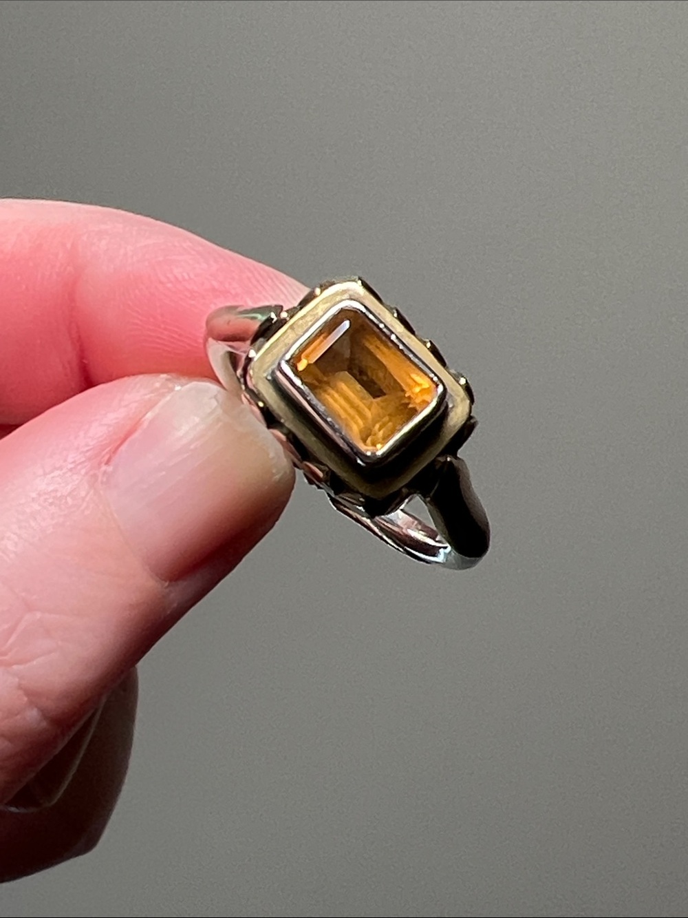 VTG Etruscan Style Gold Brass Petal Sterling Silver Emerald Cut Citrine Ring - Picture 8 of 9
